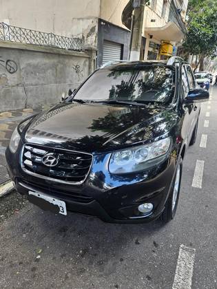 HYUNDAI SANTA FÉ 3.5 MPFI GLS 7 LUGARES V6 24V 285CV GASOLINA 4P AUTOMÁTICO HYUNDAI SANTA FÉ 3.5 MPFI GLS 7 LUGARES V6 24V 285CV GASOLINA 4P AUTOMÁTICO